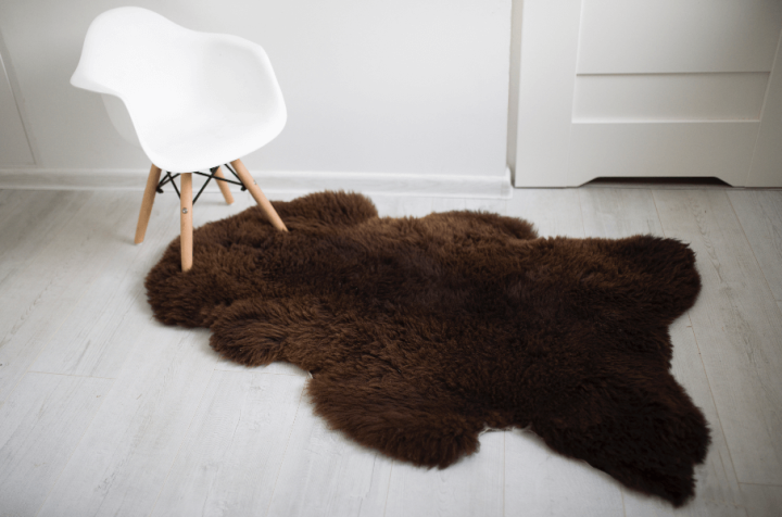 Natürliches, braunes Schaffell - groß