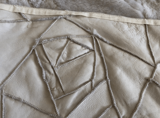 Teppich/Sesseldecke beige