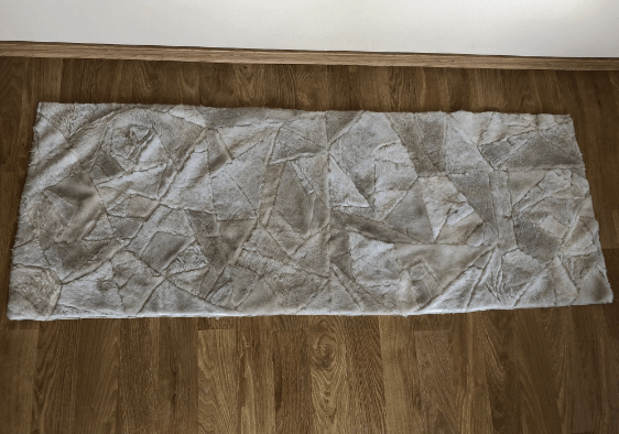 Teppich/Sesseldecke beige
