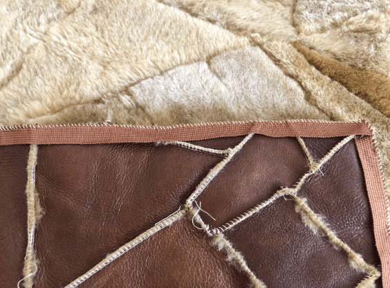 Teppich/Sesseldecke braun